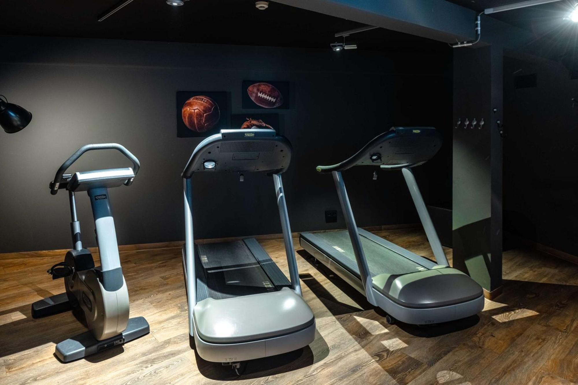 Pentahotel Лиеж Екстериор снимка